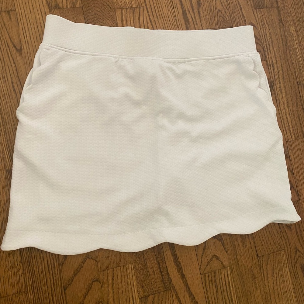 Elegant White Women's Skirt